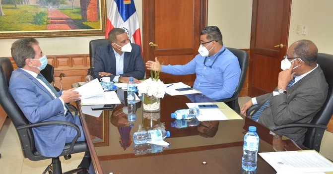 Reunión Comisión de Dominicanos Residentes en el Exterior.